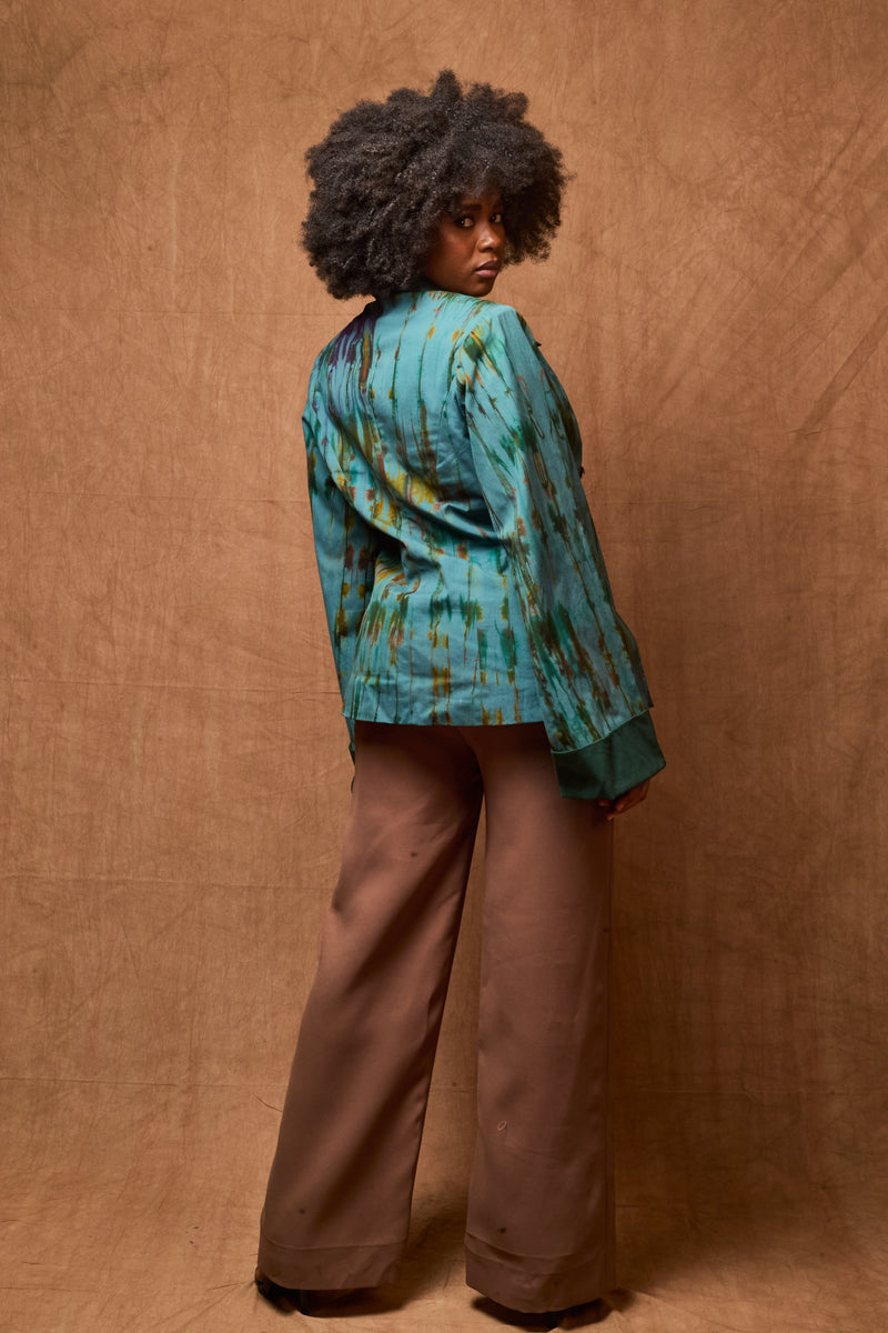 BLAZER TAILLEUR: L’AUDACIEUSE