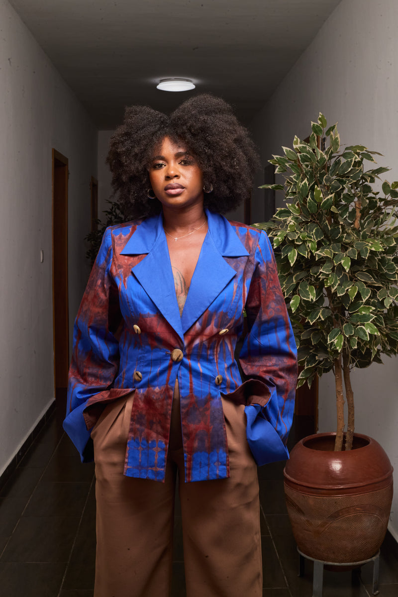 BLAZER TAILLEUR: L’AUDACIEUSE